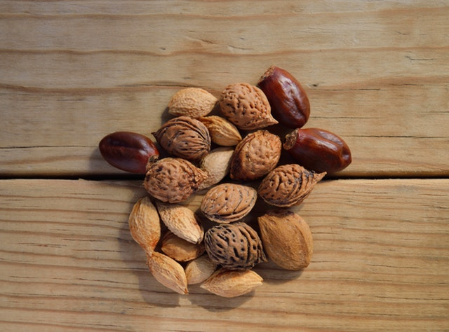 best nuts for trail mix